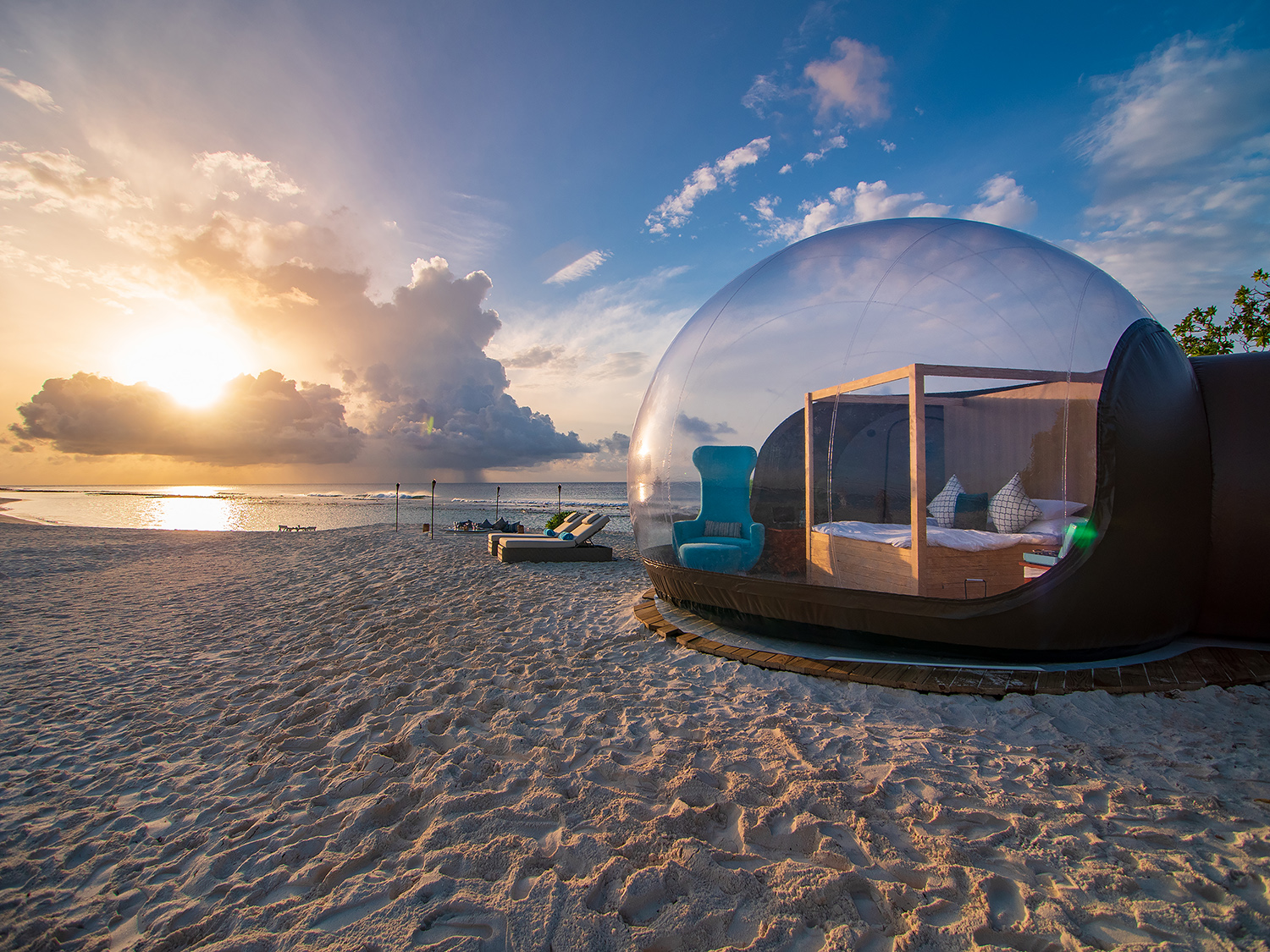 Finolhu-Maldives-launches-Beach-Bubble-Tent-web.jpg